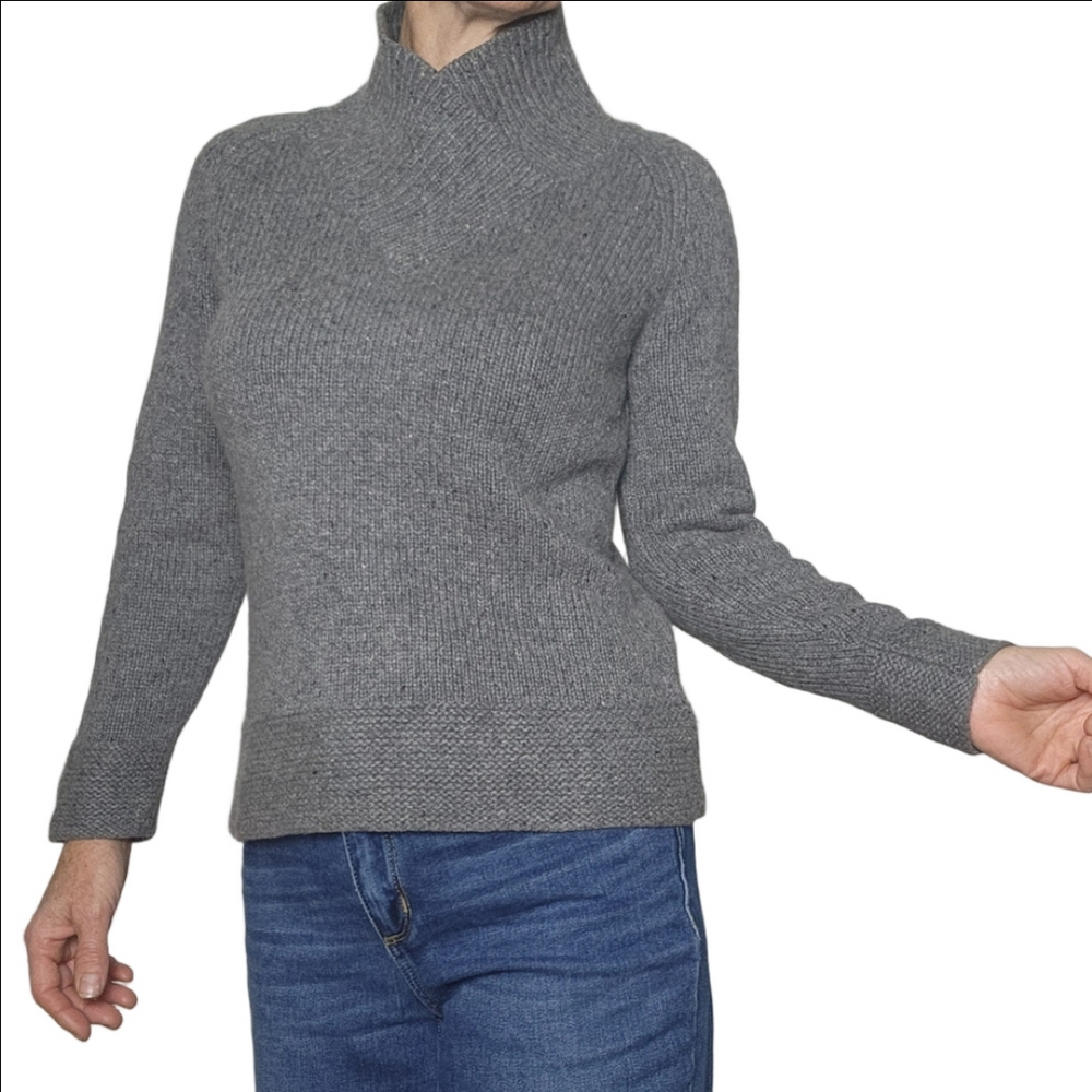 Vintage Sweater Ribbed Knit High neck Wool Cashmere Grey Soft SUTTON STUDIO